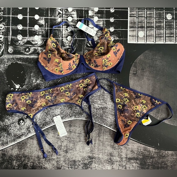 NWT Natori 3pc set - Picture 5 of 6